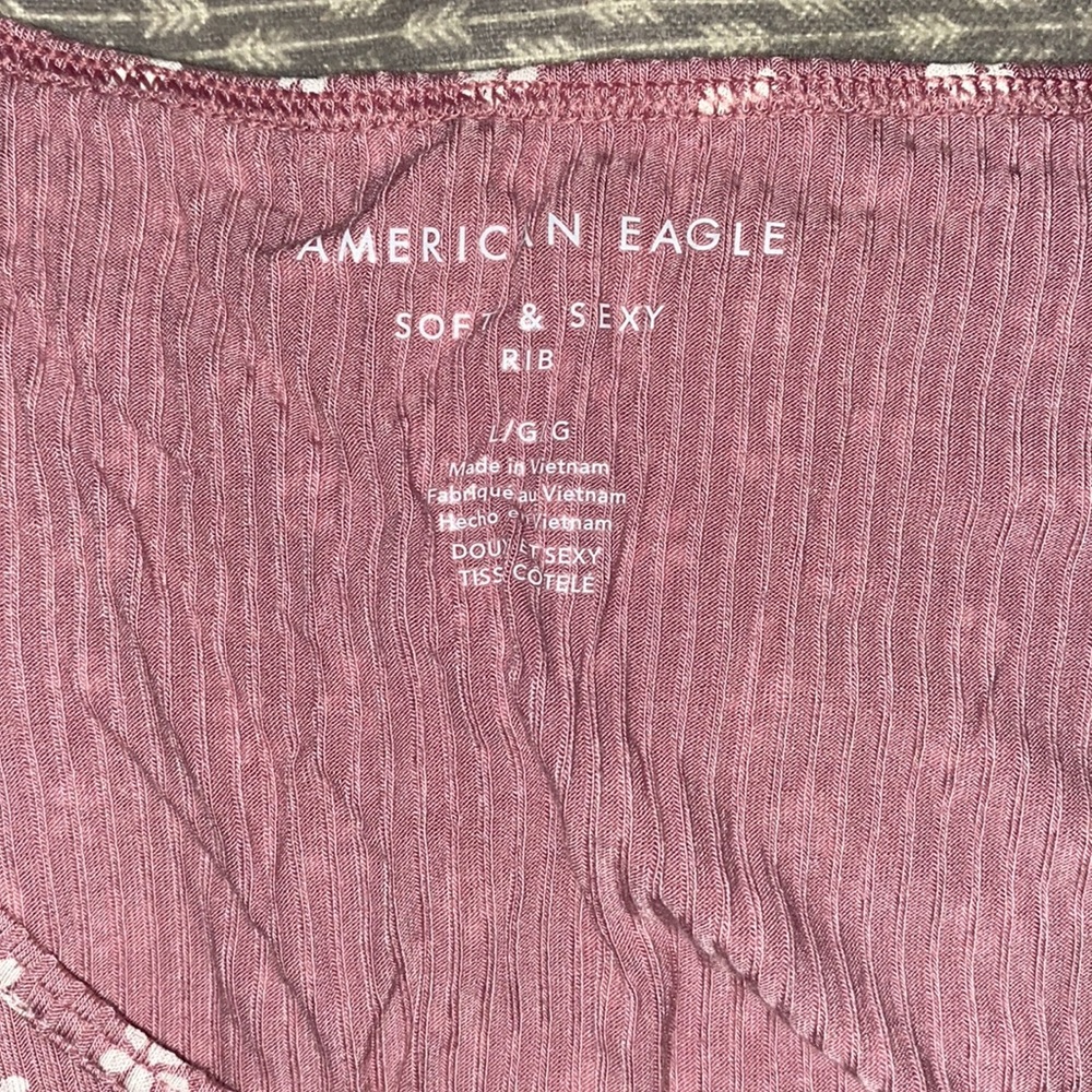 Baby tee bundle!! - Picture 7 of 7